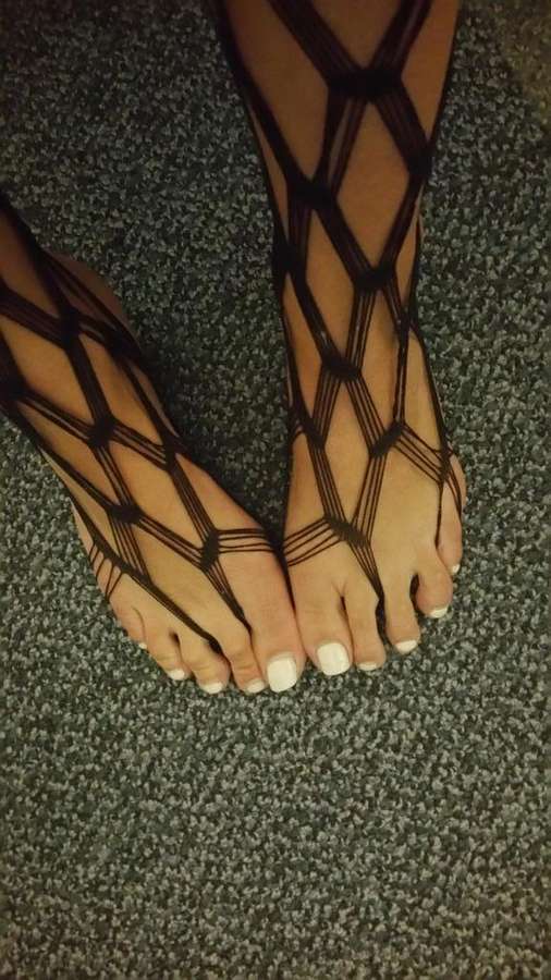 Hazel Bond Feet