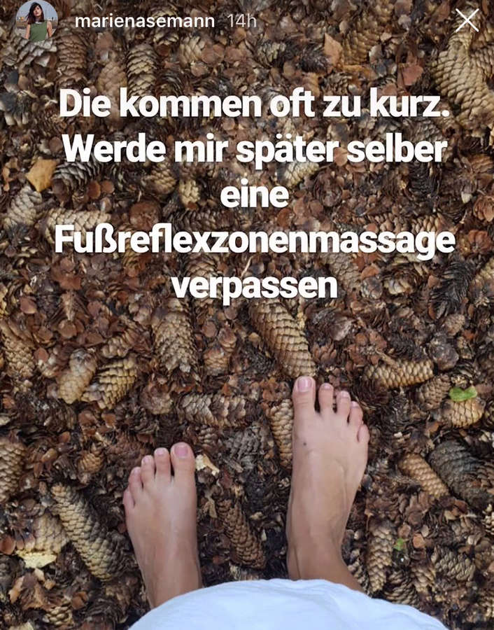 Marie Nasemann Feet