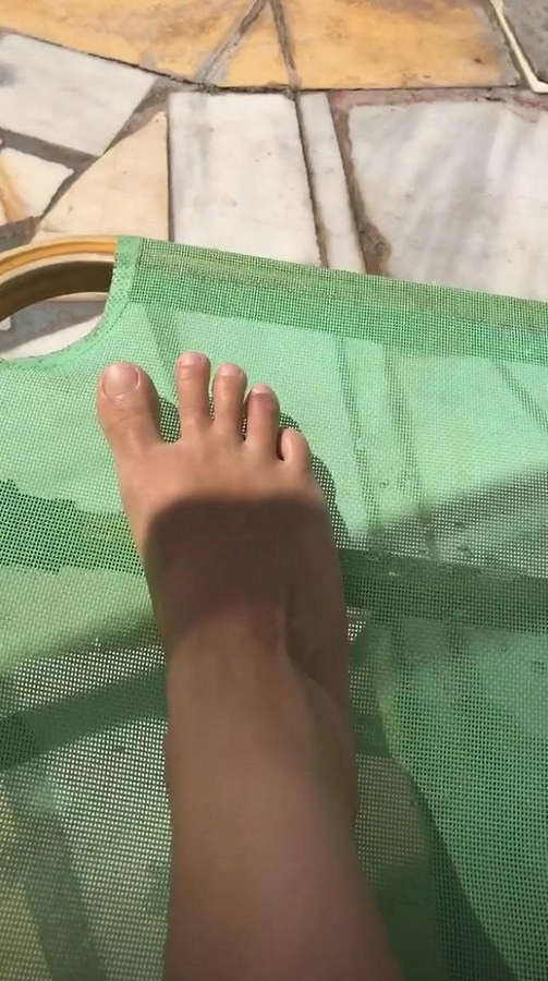 Eva Decastelo Feet
