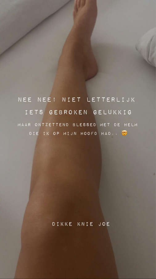 Dee Van Der Zeeuw Feet