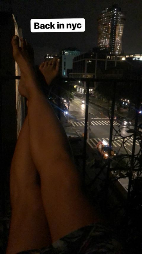 Nikki Glaser Feet