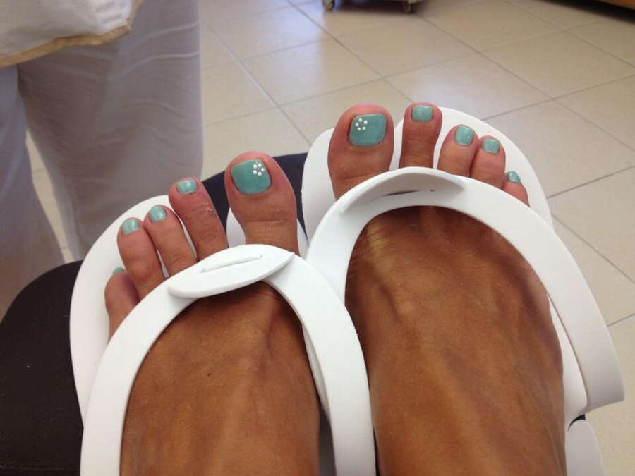 Cecilia Galiano Feet