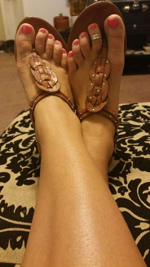 Anabelle Pync Feet. 