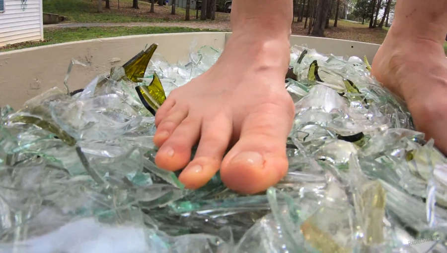 Rachel Star Withers Feet