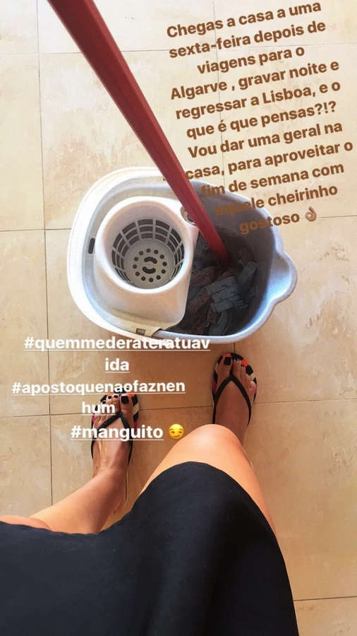 Debora Monteiro Feet