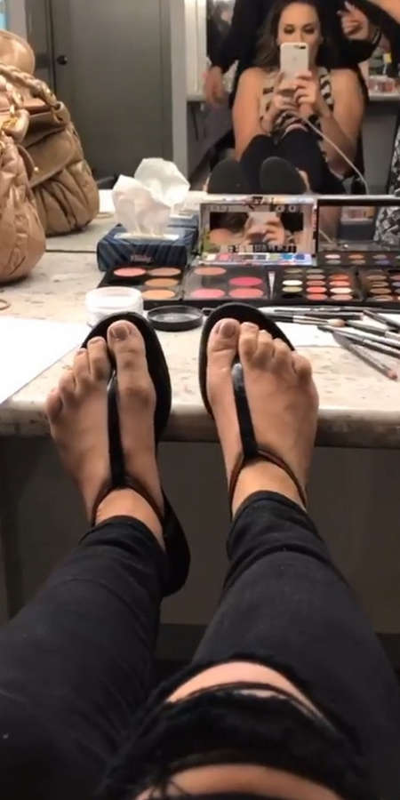 Jacqueline Bracamontes Feet