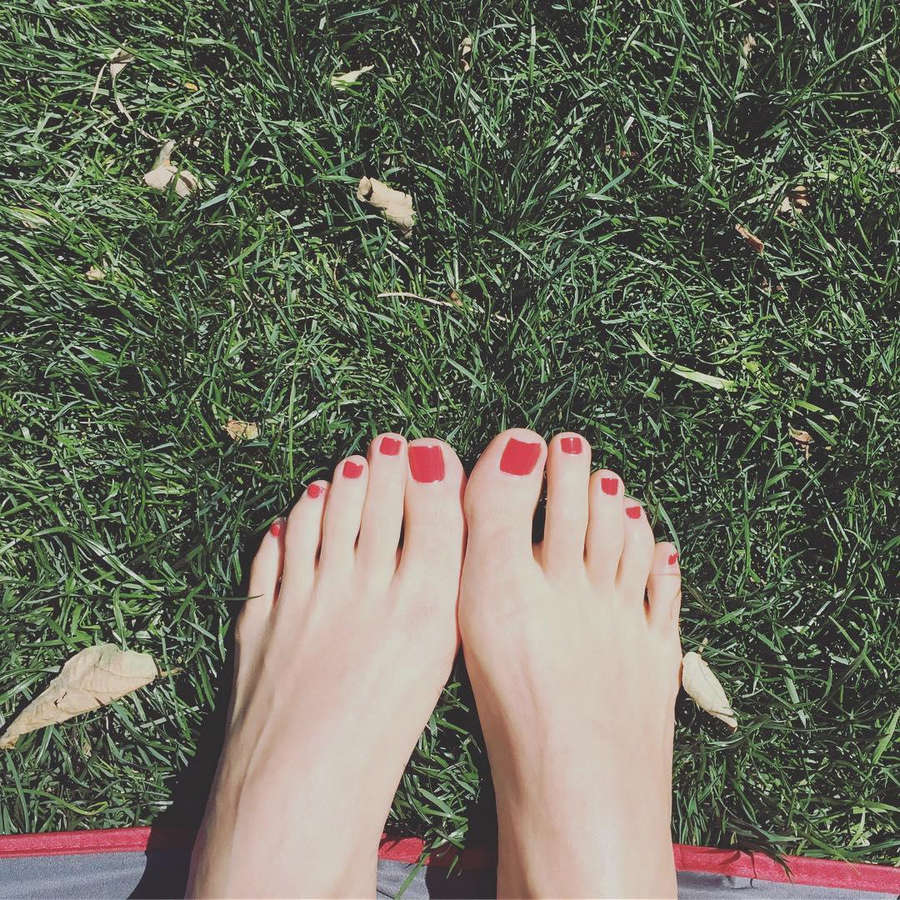 Meredith Noel Collier Feet