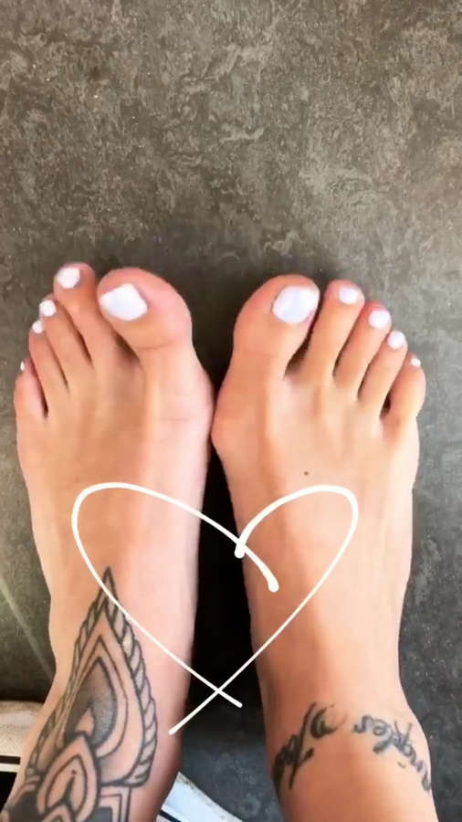 Gaelle Garcia Diaz Feet
