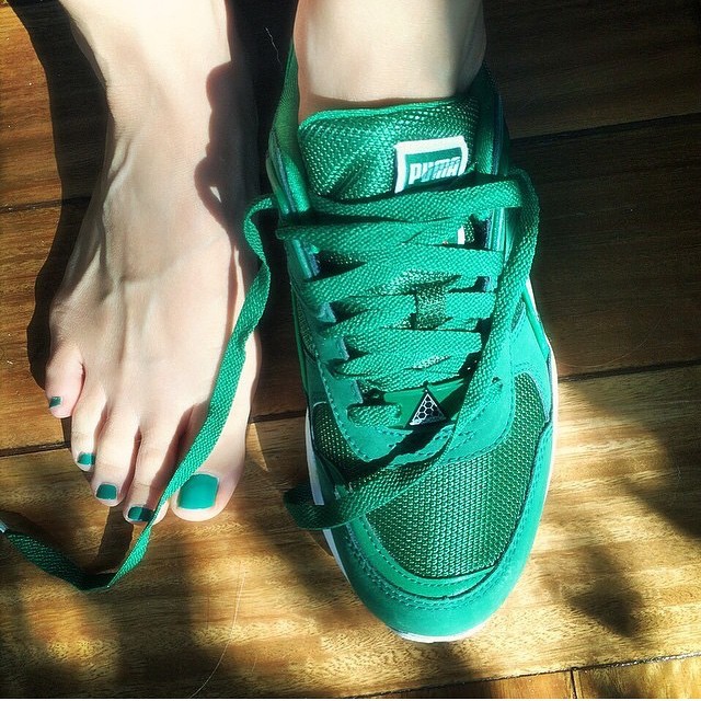 Mariana Derderian Feet