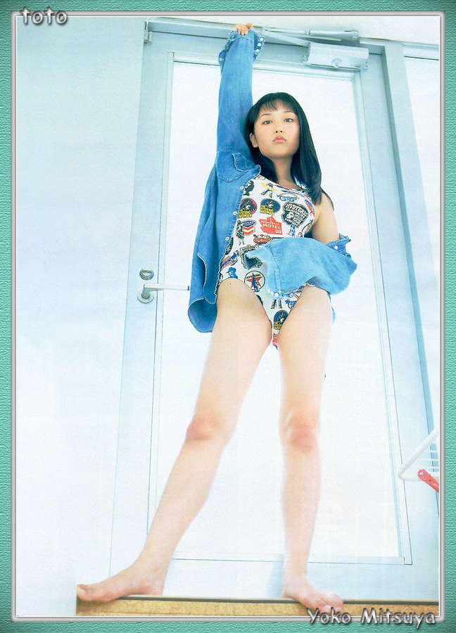 Yoko Mitsuya Feet