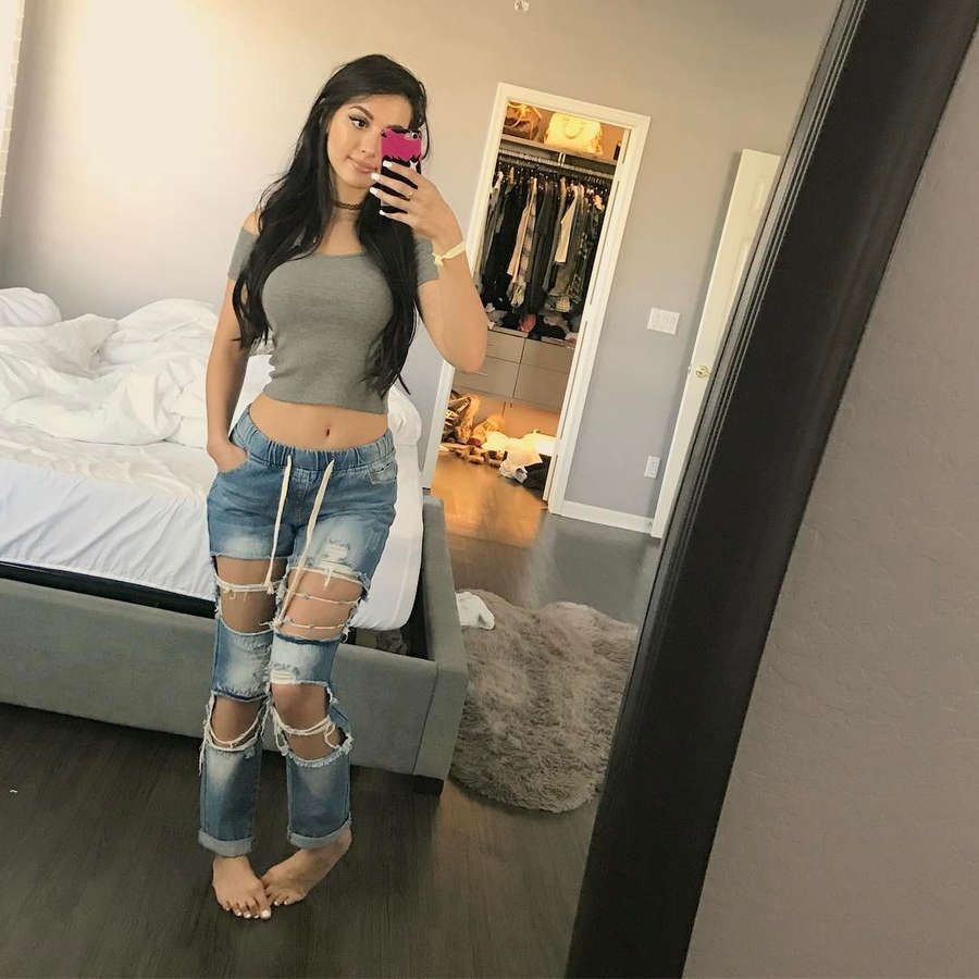 Leak sssniperwolf onlyfans Nude thicc