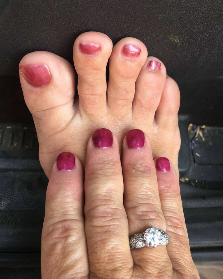 Amy Roloff Feet