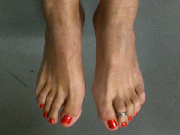 Laura Skirde Feet