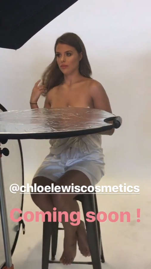 Chloe Lewis Feet