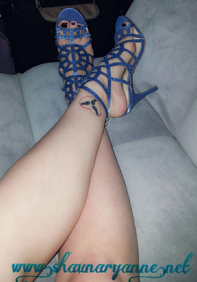 Shauna Ryanne Feet