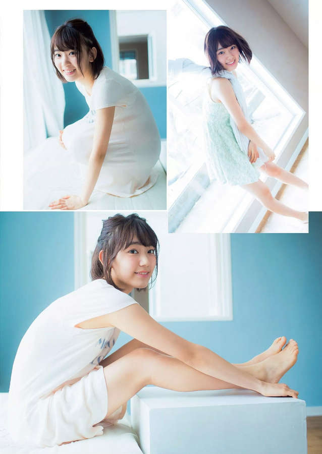 Sakura Miyawaki Feet