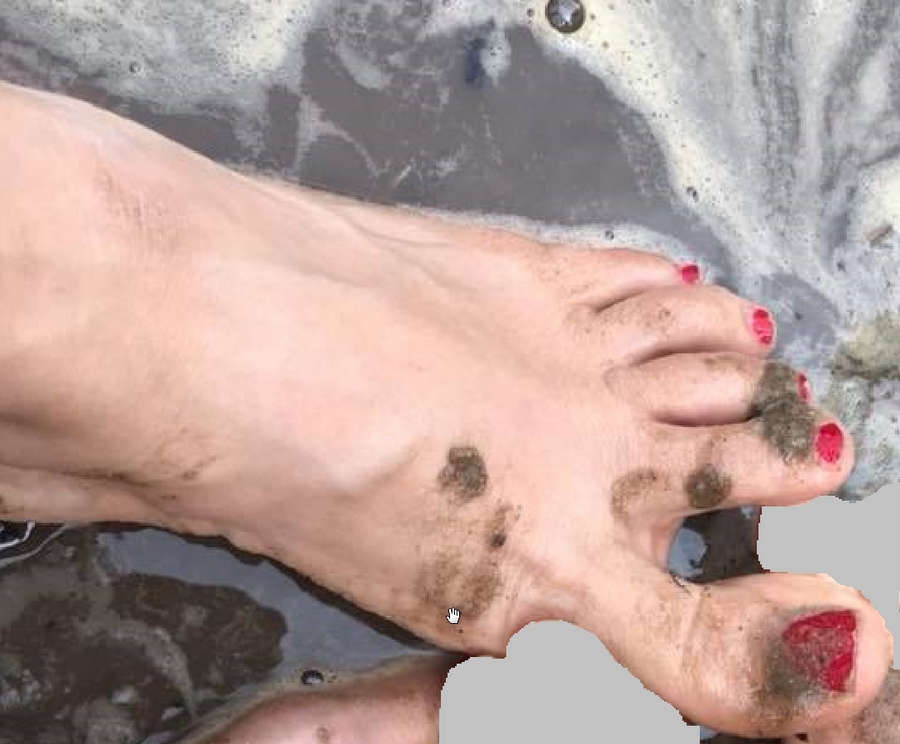 Albana Ramadani Feet