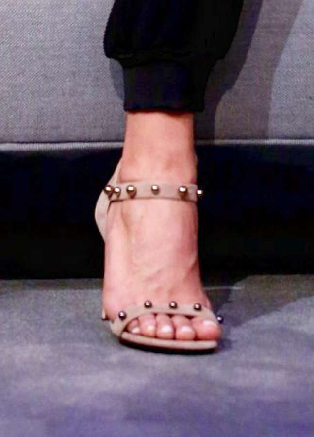 Mariska Hargitay Feet