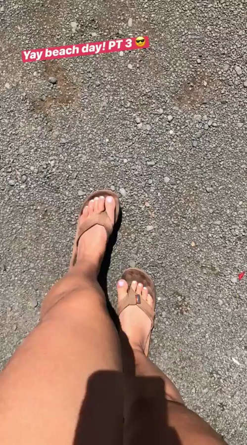 Nikki Limo Feet