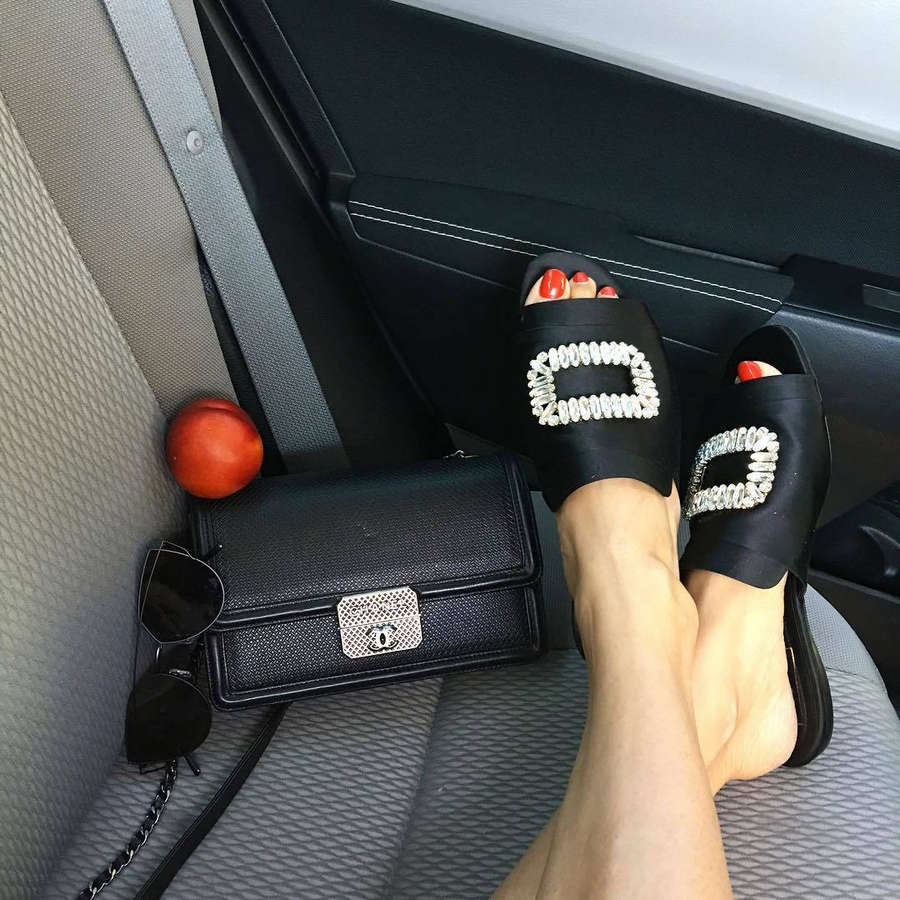 Eva Chen Feet