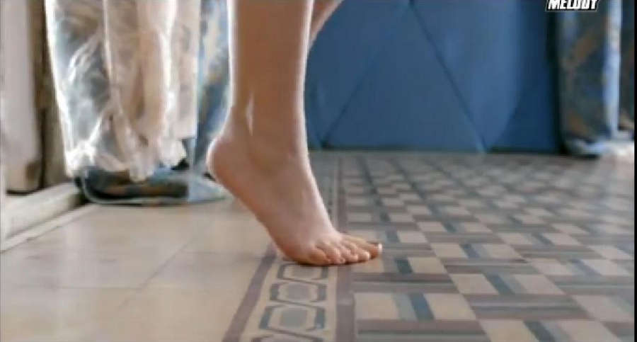 Nicole Saba Feet