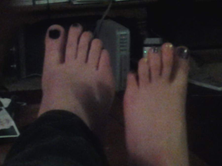 Melissa Bazis Feet