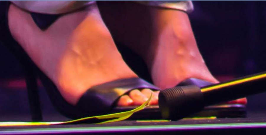 Julieta Venegas Feet