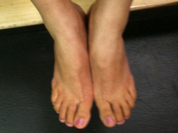 Tina Machua Feet