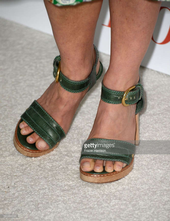 Jennifer Grey Feet