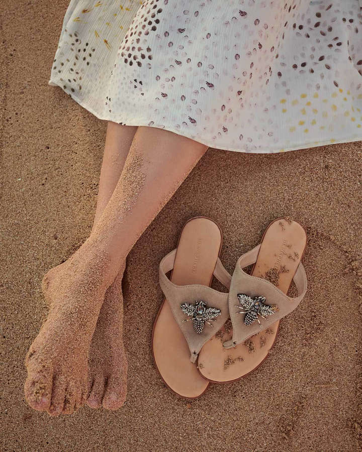 Anna Mila Guyenz Feet