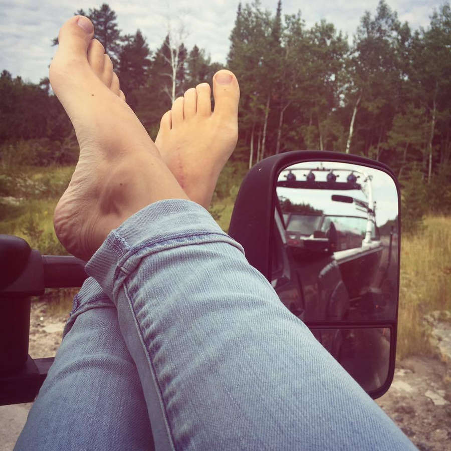 Miriam Hoeller Feet