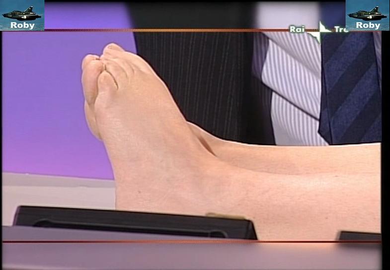 Luciana Littizzetto Feet
