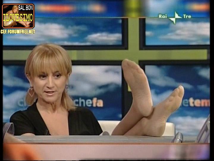 Luciana Littizzetto Feet