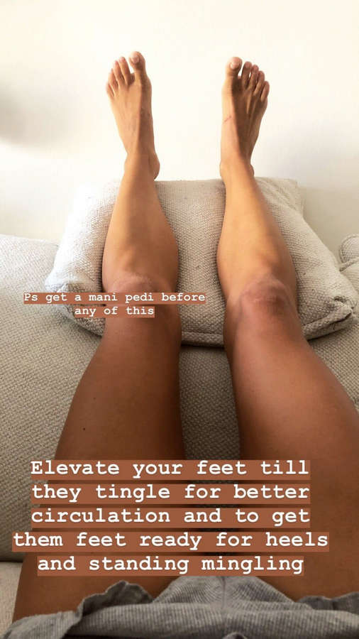 Nina Agdal Feet