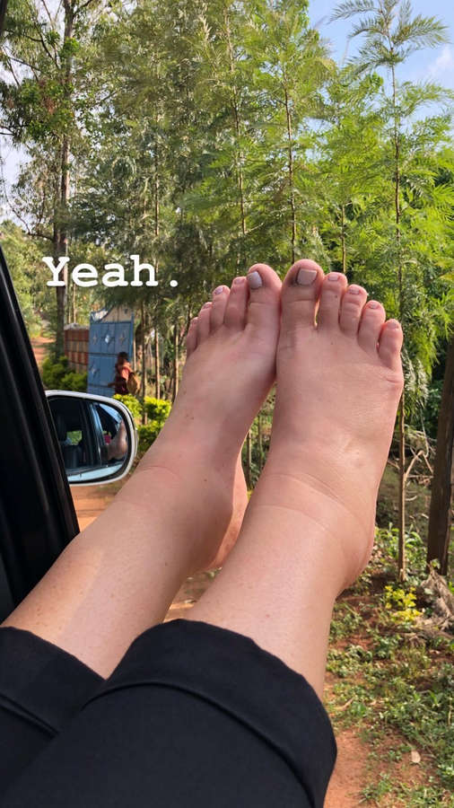 Sarah Herron Feet