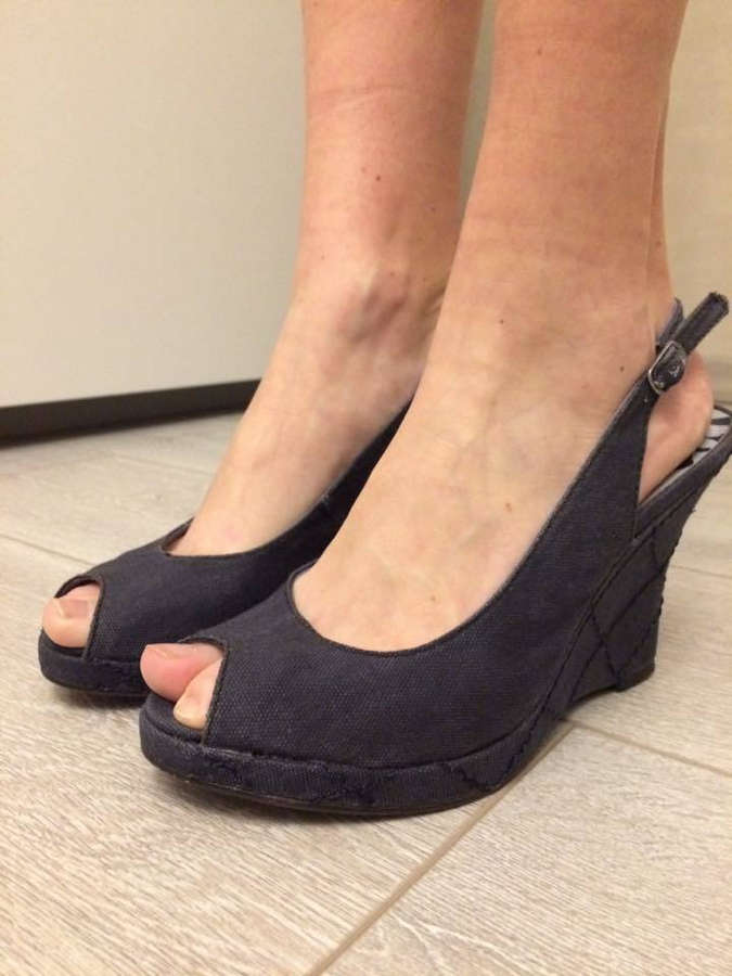Vanessa Schroeder Feet