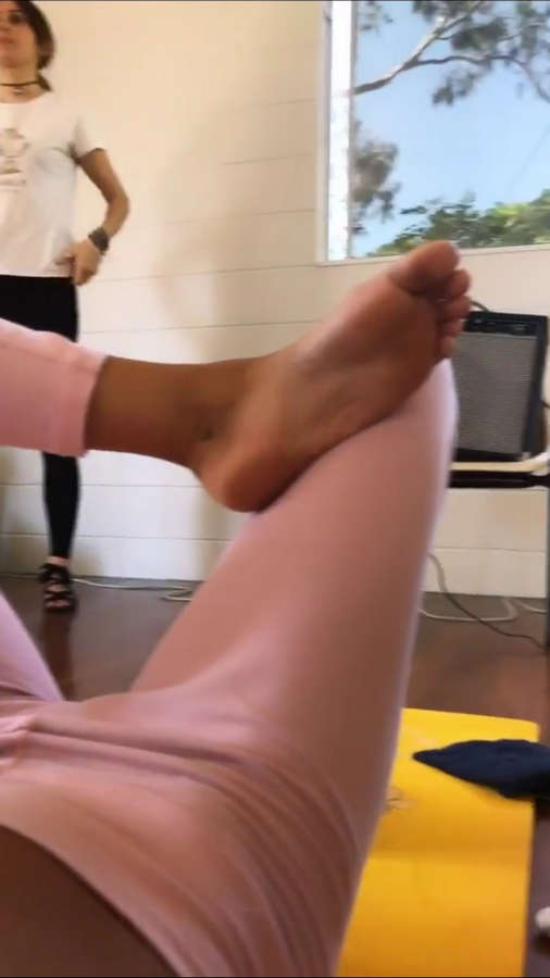 Lily Ludovici Feet