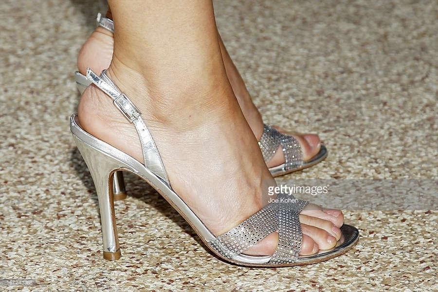 Tamlyn Tomita Feet