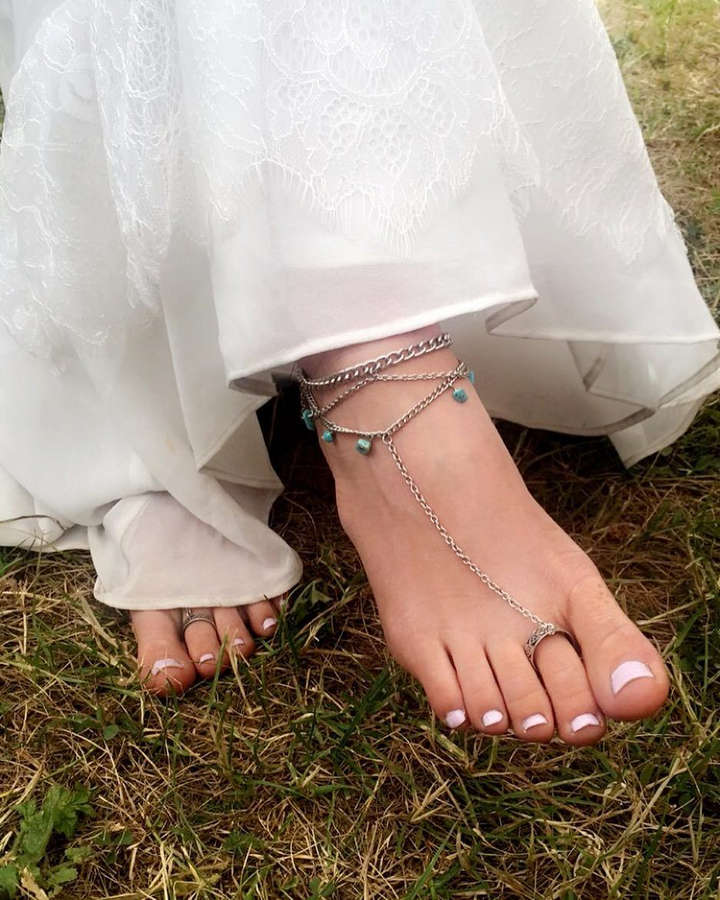 Alexandra Gjerpen Feet
