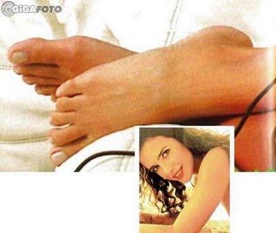 Luma De Oliveira Feet
