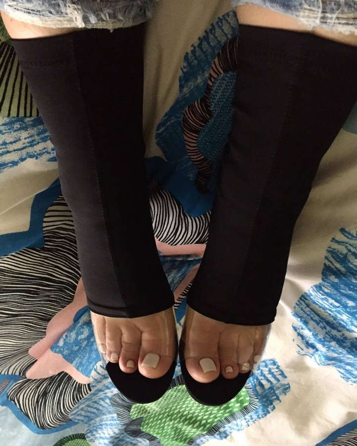 Elke Madler Feet