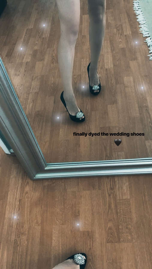 Brooke Lyons Feet