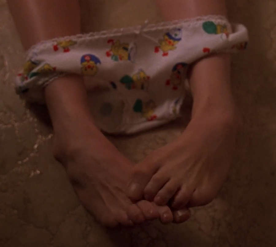 Natasha Lyonne Feet