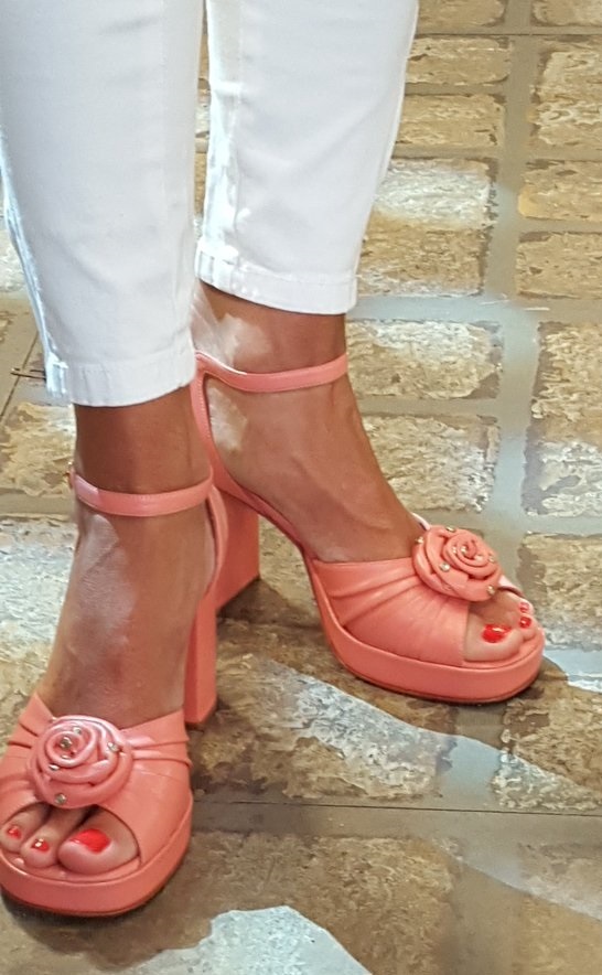 Maria Belen Aramburu Feet