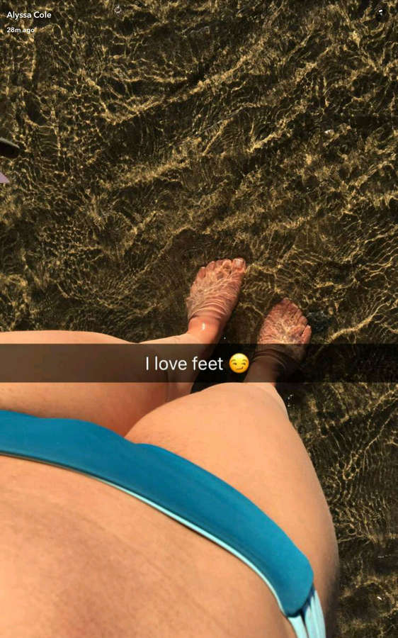 Alyssa Cole Feet