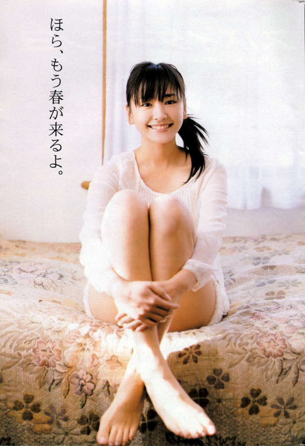 Yui Aragaki Feet