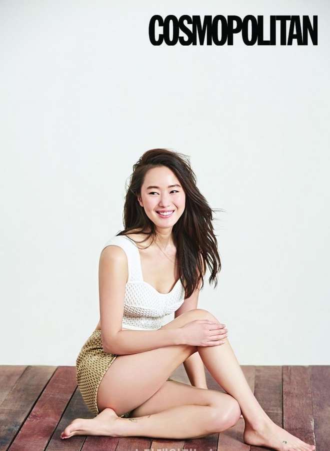 Yoon Jin Seo Feet