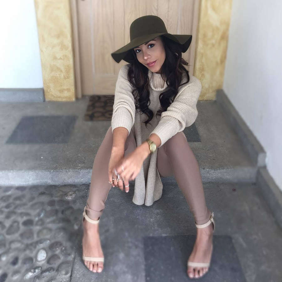 Michelle Gonzalez Feet