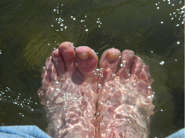 Sue Aikens Feet