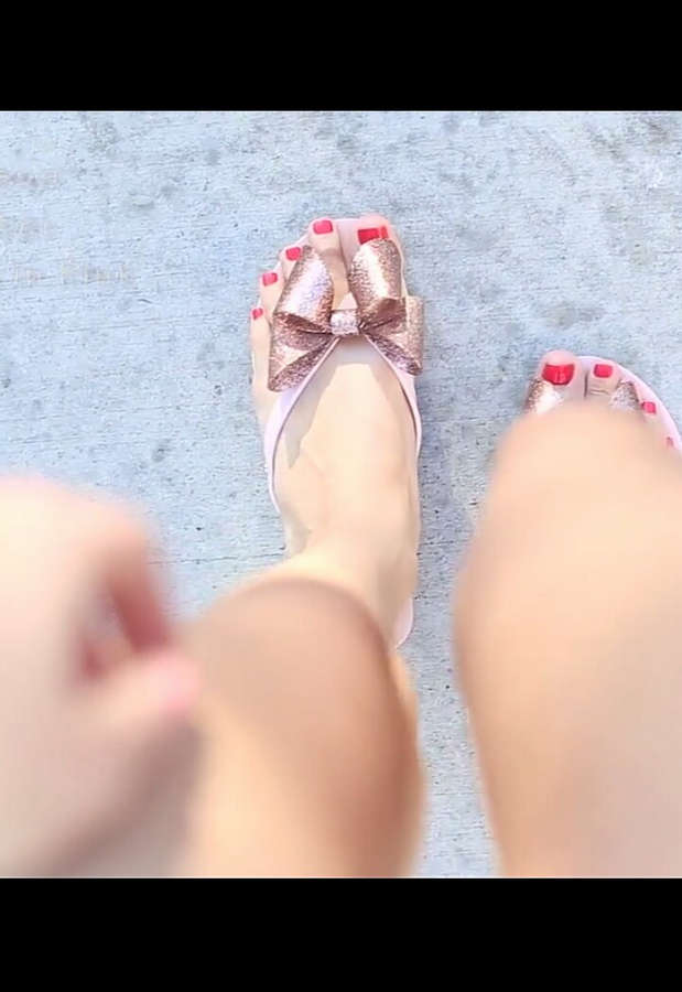 Sibylla Mirage Feet